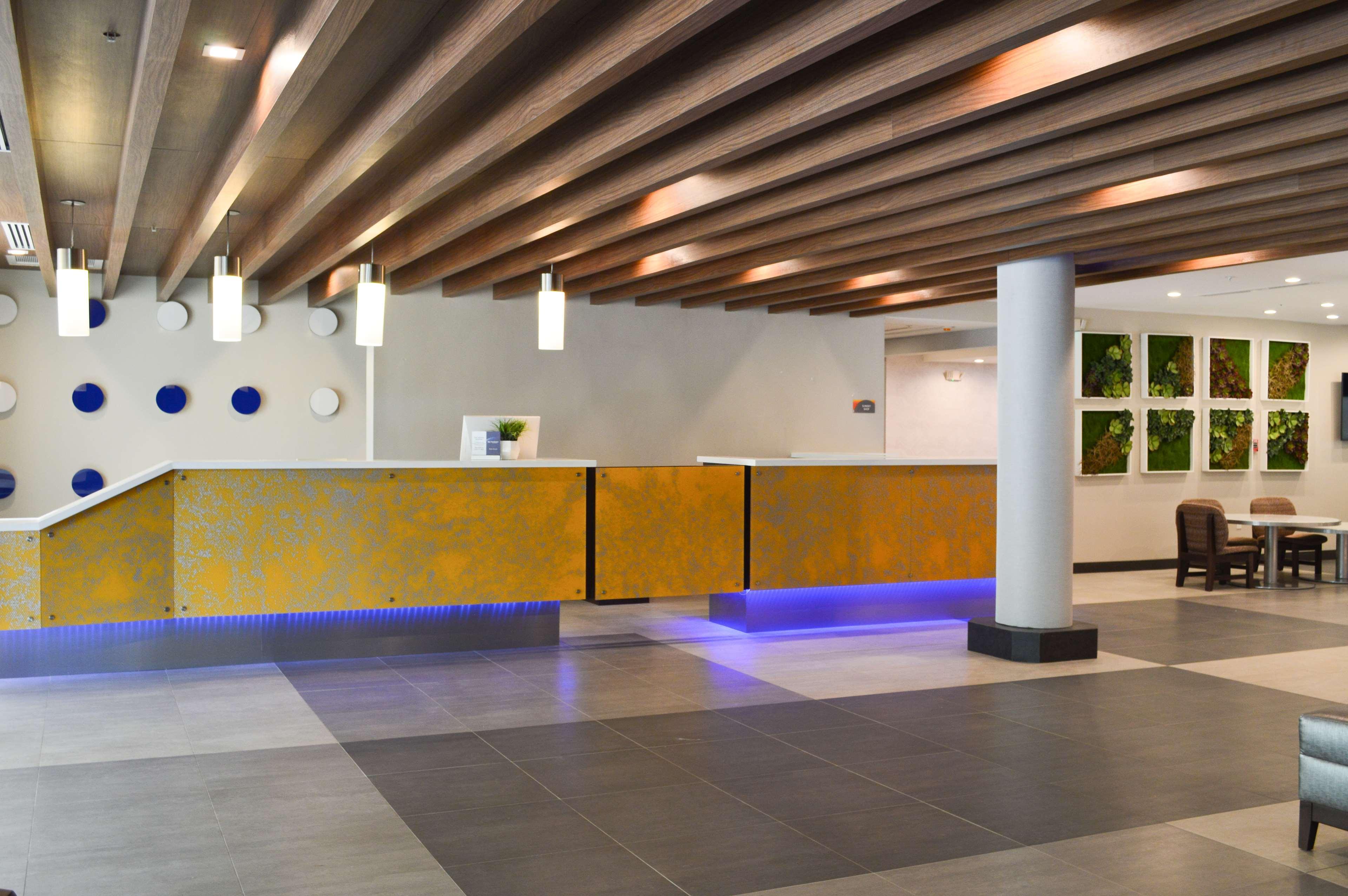 Western Hall 3* Aston (South Yorkshire)