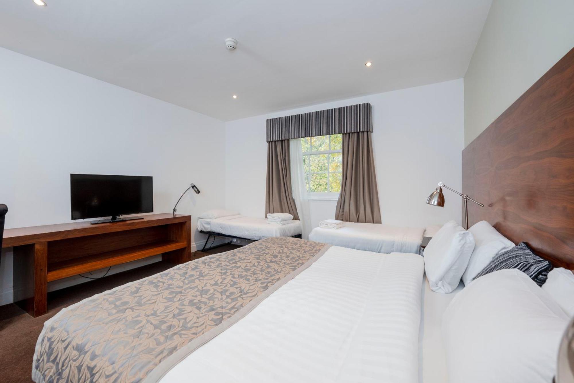 Western Aston Hall Hotel 3*