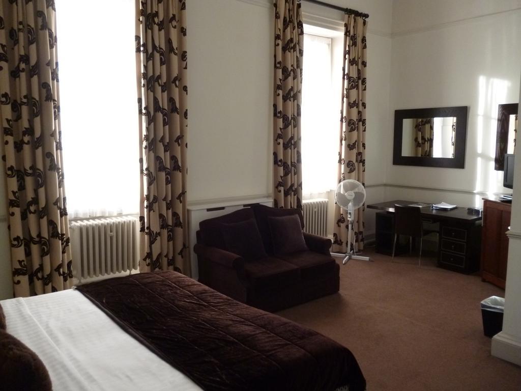 Hotel Western Aston Hall 3*